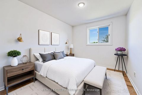 Photo 19 at 3692 Crabtree Crescent, Malton, Mississauga