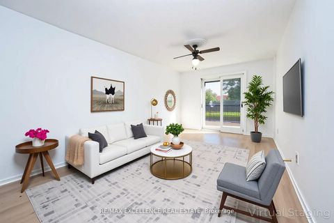 Photo 25 at 3692 Crabtree Crescent, Malton, Mississauga