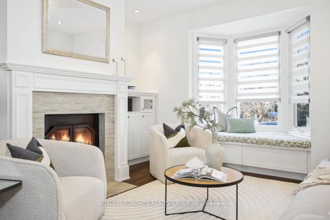 Photo 3 at 209 Springdale Boulevard, East York, Toronto