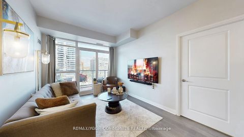 Photo 11 at 609 - 55 Oneida Crescent, Langstaff, Richmond Hill