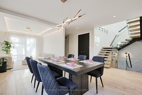 Photo 5 at 27 Inverleigh Drive, Queensway, Toronto