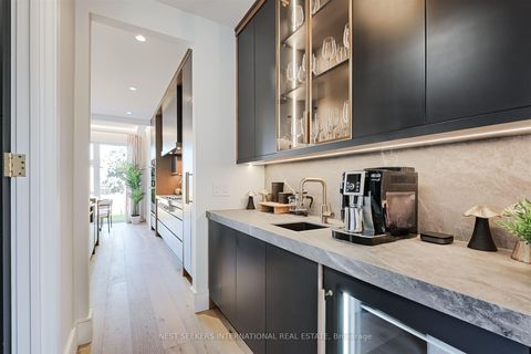 Photo 10 at 27 Inverleigh Drive, Queensway, Toronto