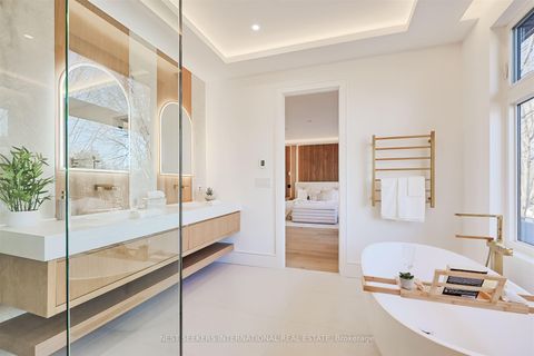 Photo 24 at 27 Inverleigh Drive, Queensway, Toronto