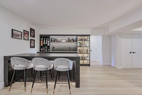 Photo 36 at 27 Inverleigh Drive, Queensway, Toronto