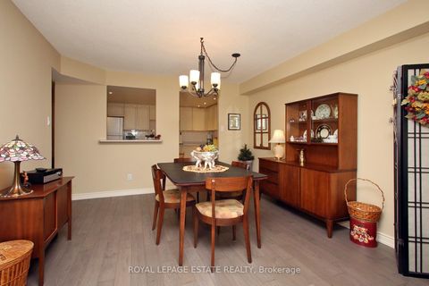 Photo 6 at 529 - 1091 Kingston Road, Cliffside, Toronto