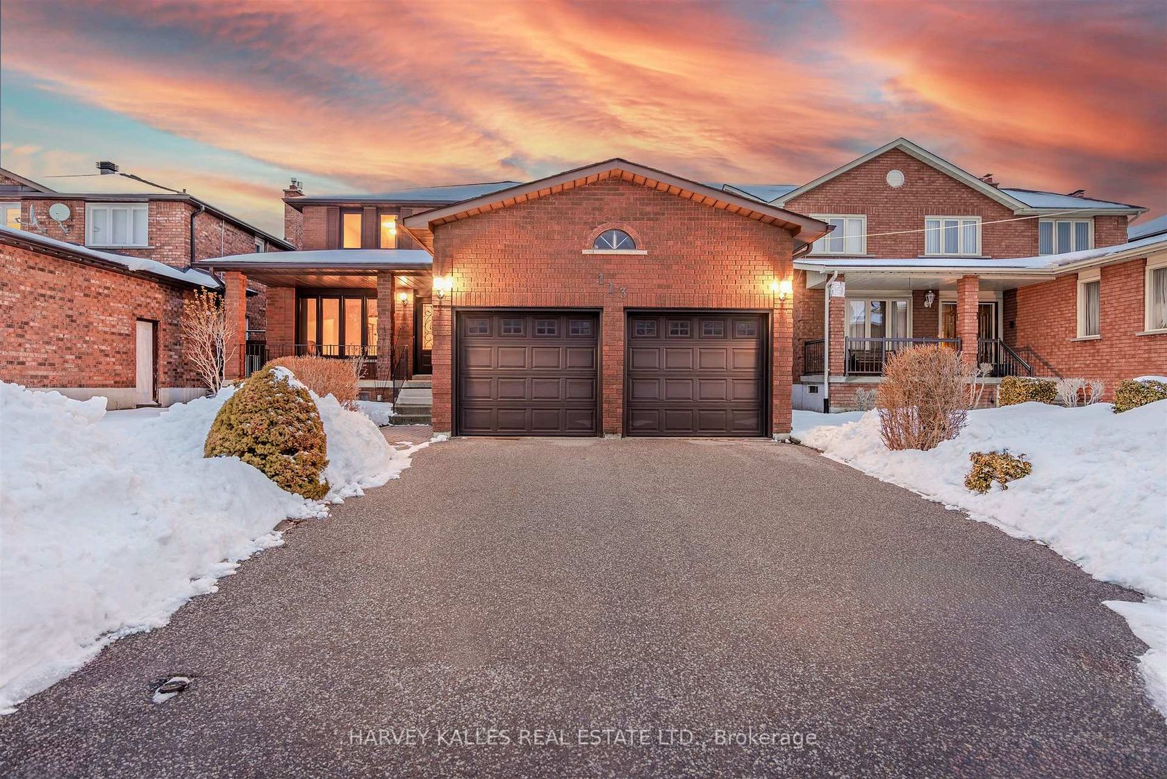 113 Cabaletta Crescent, West Woodbridge, Vaughan photo number 2