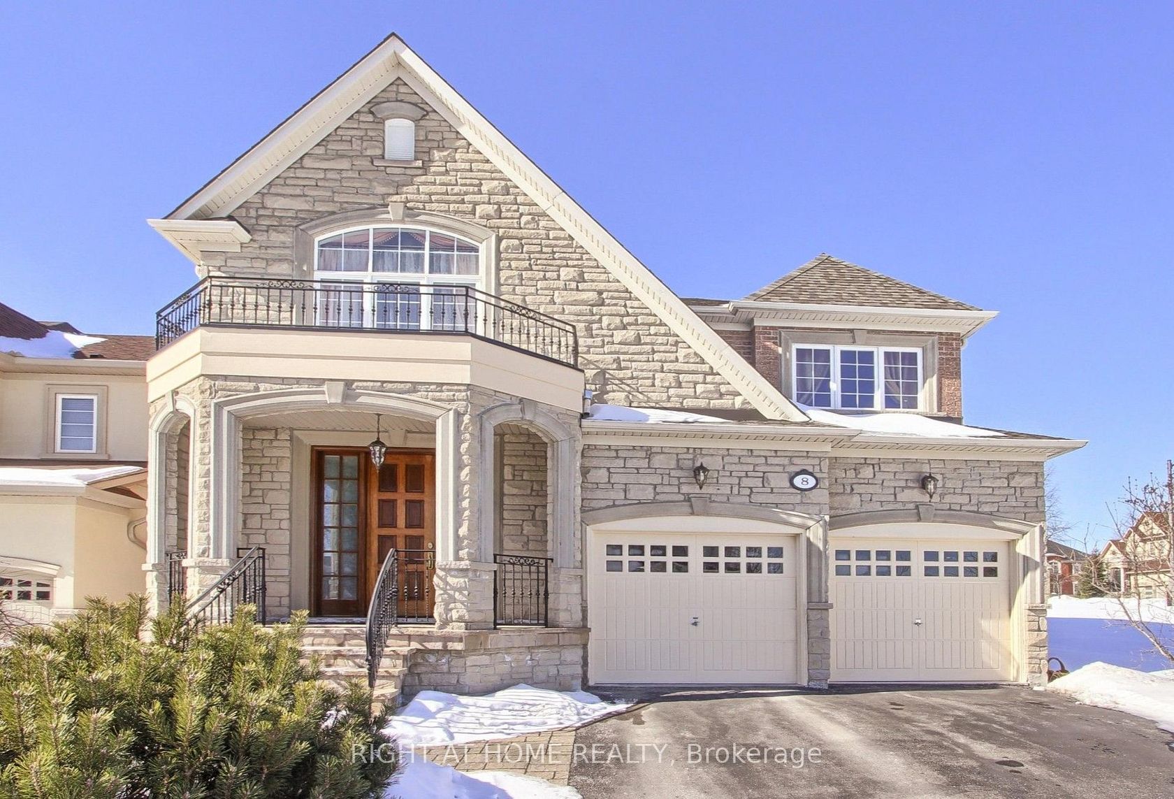 8 Sweet Anna Court, Patterson, Vaughan photo number 2