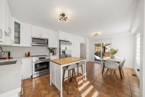 Photo 8 at 237 Silverthorn Avenue, Pellam Park, Toronto