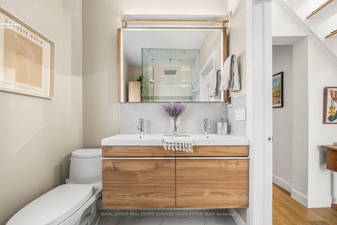 Photo 20 at 237 Silverthorn Avenue, Pellam Park, Toronto