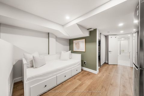 Photo 33 at 237 Silverthorn Avenue, Pellam Park, Toronto