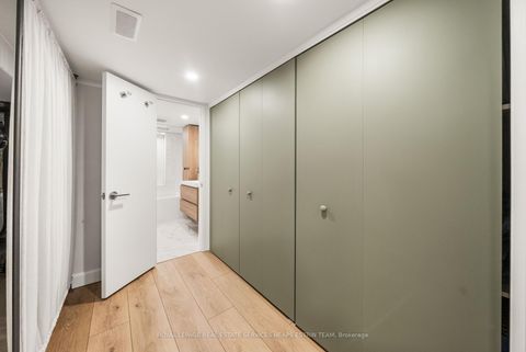 Photo 34 at 237 Silverthorn Avenue, Pellam Park, Toronto