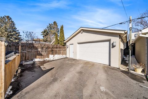 Photo 40 at 237 Silverthorn Avenue, Pellam Park, Toronto