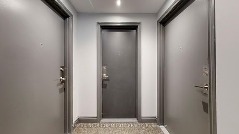 Photo 4 at 726 - 11611 Yonge Street, Jefferson, Richmond Hill