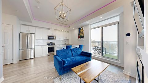 Photo 5 at 726 - 11611 Yonge Street, Jefferson, Richmond Hill