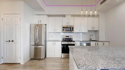 Photo 16 at 726 - 11611 Yonge Street, Jefferson, Richmond Hill