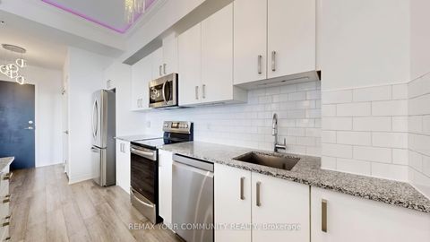 Photo 17 at 726 - 11611 Yonge Street, Jefferson, Richmond Hill