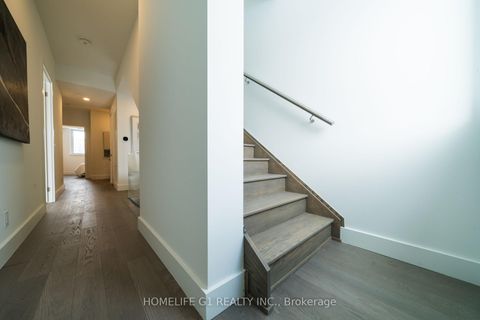 Photo 26 at 116 - 6 Greenbriar Road, Bayview Village, Toronto