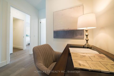 Photo 34 at 116 - 6 Greenbriar Road, Bayview Village, Toronto