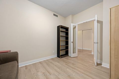 Photo 14 at 263 - 23 Cox Boulevard, Unionville, Markham