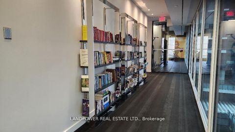 Photo 17 at 1612 - 125 Peter Street, Waterfront Communities C1, Toronto