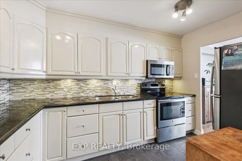 Photo 1 at 412 - 44 Longbourne Drive, Richview, Toronto