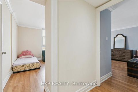 Photo 7 at 412 - 44 Longbourne Drive, Richview, Toronto