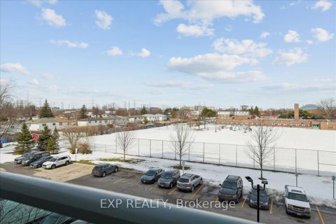 Photo 16 at 412 - 44 Longbourne Drive, Richview, Toronto