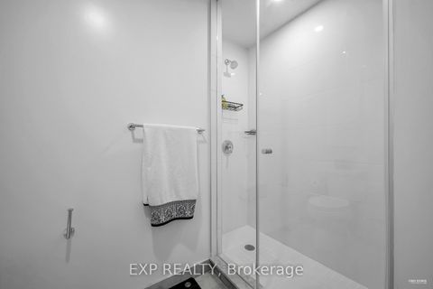 Photo 10 at 313 - 50 O'Neil Road, Don Mills, Toronto