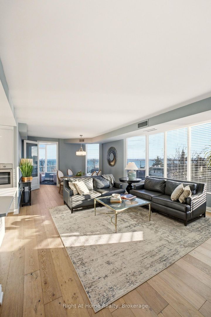 Photo 4 at 603 - 2121 Lakeshore Road, Brant, Burlington