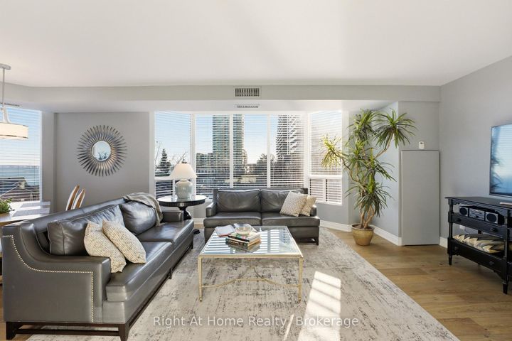 Photo 8 at 603 - 2121 Lakeshore Road, Brant, Burlington