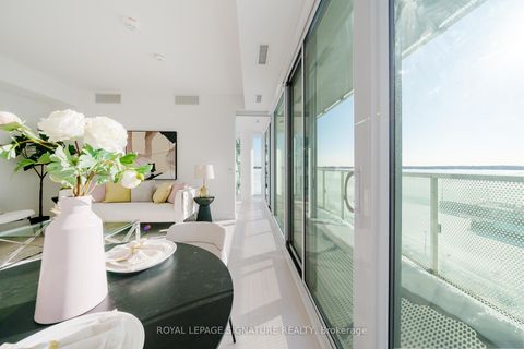 Photo 8 at 711 - 15 Queens Quay E, Waterfront Communities C8, Toronto