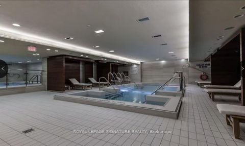 Photo 32 at 711 - 15 Queens Quay E, Waterfront Communities C8, Toronto