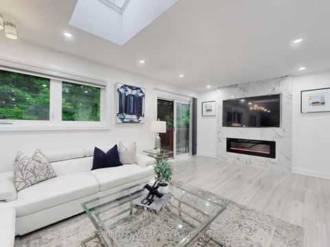 Photo 14 at 60 Kleins Ridge, Kleinburg, Vaughan