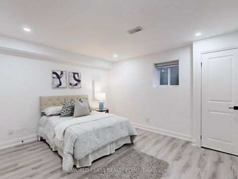 Photo 31 at 60 Kleins Ridge, Kleinburg, Vaughan