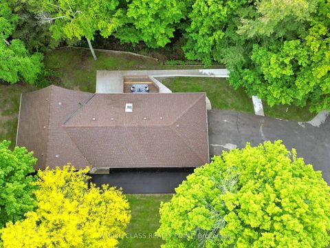 Photo 44 at 60 Kleins Ridge, Kleinburg, Vaughan