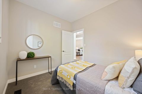 Photo 20 at 16 Cody Avenue, Brooklin, Whitby