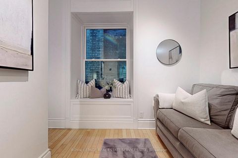 Photo 5 at 316 - 22 Leader Lane, Yonge Corridor, Toronto