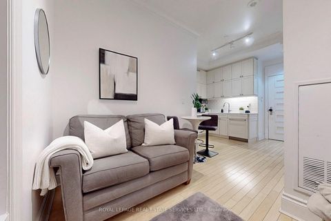 Photo 6 at 316 - 22 Leader Lane, Yonge Corridor, Toronto