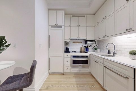 Photo 8 at 316 - 22 Leader Lane, Yonge Corridor, Toronto