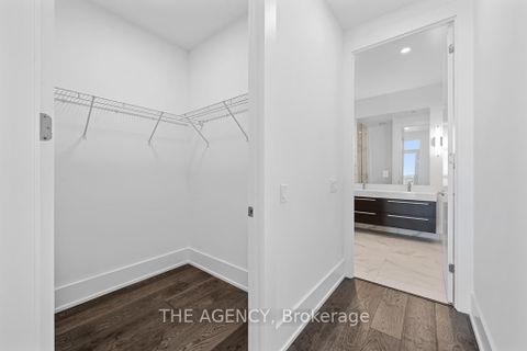 Photo 19 at 4506 - 39 Roehampton Avenue, Mount Pleasant West, Toronto