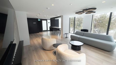 Photo 2 at 630 - 500 WILSON Avenue, Clanton Park, Toronto