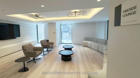 Photo 3 at 630 - 500 WILSON Avenue, Clanton Park, Toronto