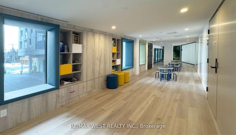 Photo 7 at 630 - 500 WILSON Avenue, Clanton Park, Toronto