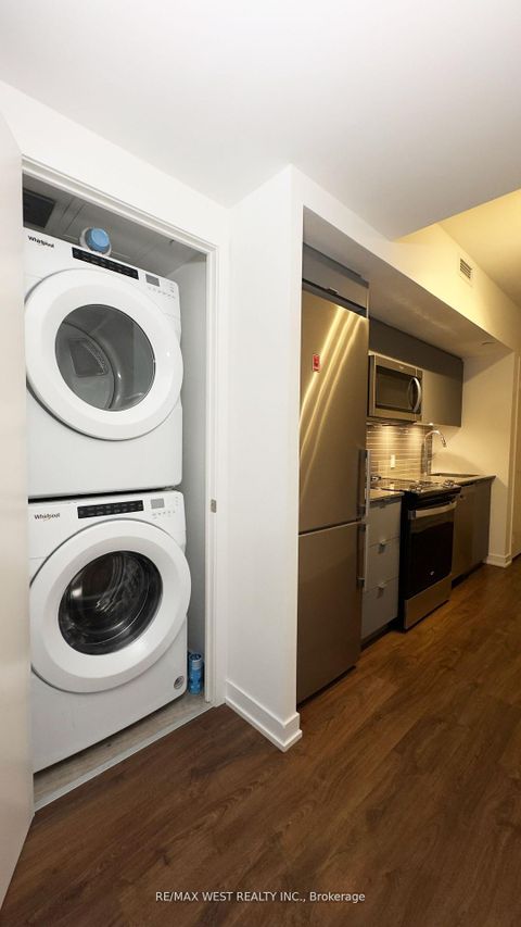 Photo 13 at 630 - 500 WILSON Avenue, Clanton Park, Toronto