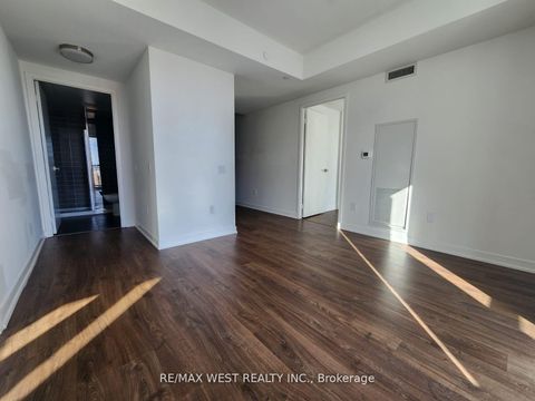 Photo 18 at 630 - 500 WILSON Avenue, Clanton Park, Toronto