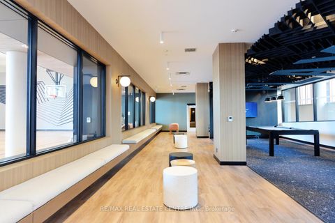 Photo 12 at 416 - 7950 Bathurst Street, Beverley Glen, Vaughan