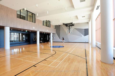 Photo 18 at 416 - 7950 Bathurst Street, Beverley Glen, Vaughan