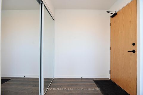 Photo 23 at 416 - 7950 Bathurst Street, Beverley Glen, Vaughan