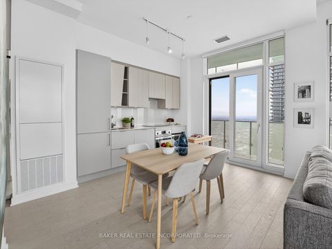 Photo 5 at 6011 - 3900 Confederation Parkway, City Centre, Mississauga