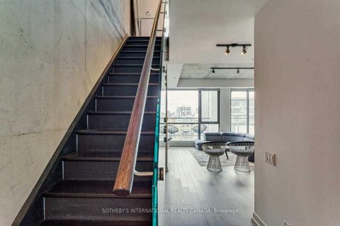 Photo 5 at PH06 - 39 Brant Street, Waterfront Communities C1, Toronto